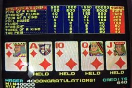 MULTI POKER  RAISE DRAW /HIGH ROLLER　400,000枚