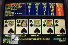 MULTI POKER  RAISE DRAW /HIGH ROLLER　400,000枚